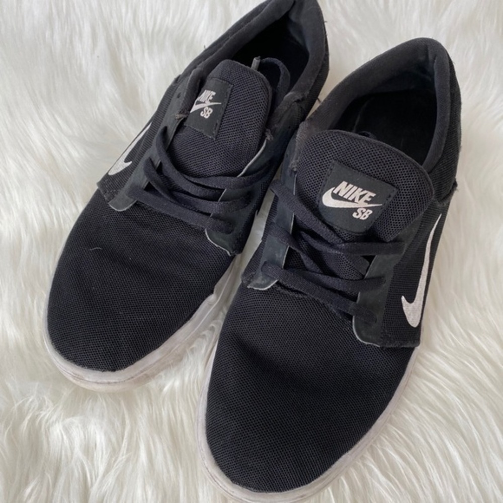 Nike Flex Experience Run sneaker, Sz. 8